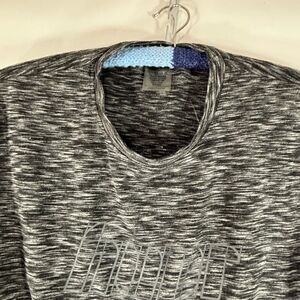 Hyprmv black gray short sleeve tee M